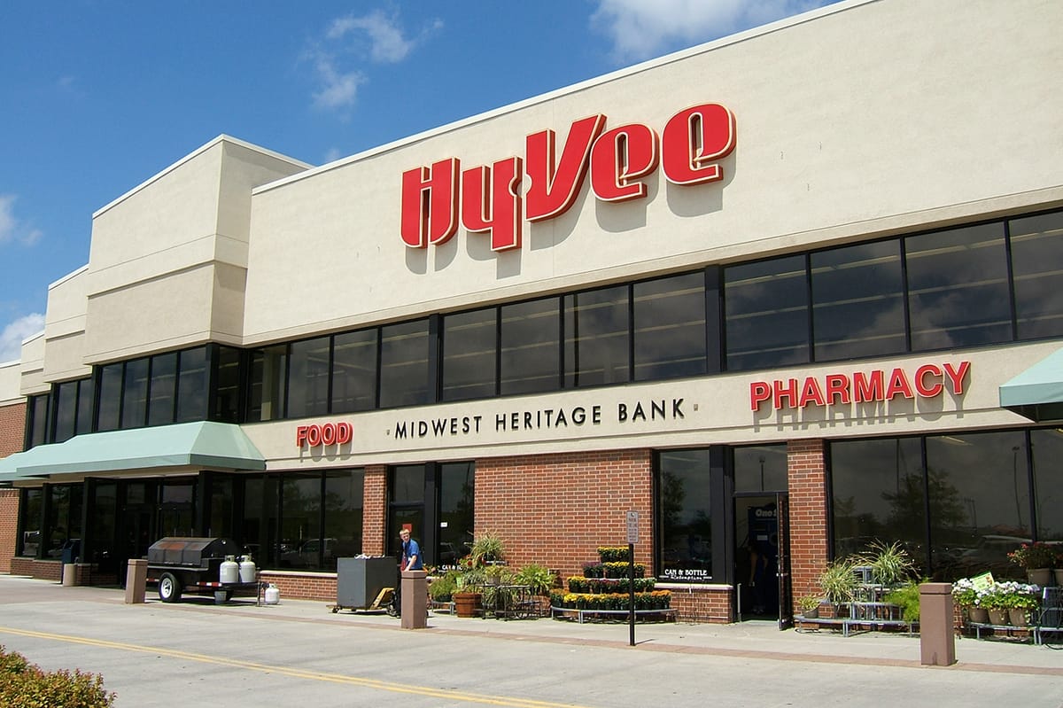 Hy-Vee Named Best Grocery Store In America In USA TODAY’s 10Best ...