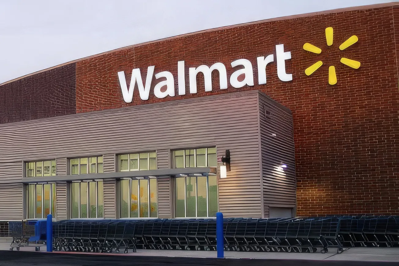 Walmart posts 4.8% revenue gain in second quarter