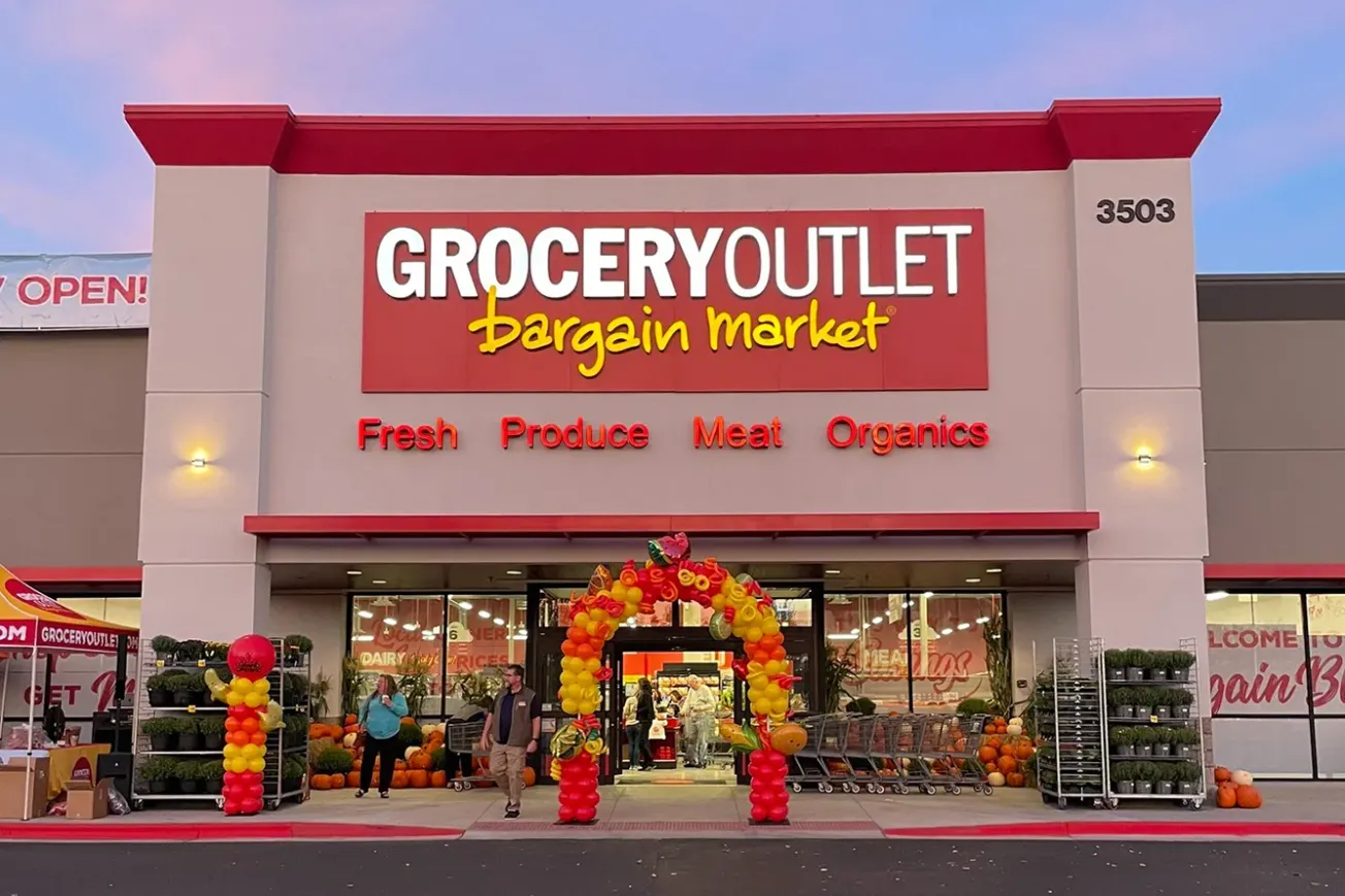 Grocery Outlet announces CEO transition with board chairman Lindberg tapped as interim leader