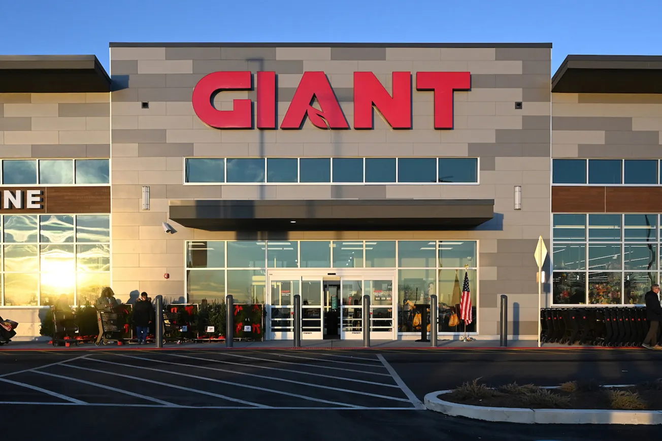 GIANT expands Philadelphia presence with new South Broad Street store