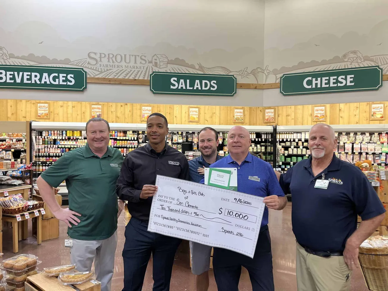 Sprouts Healthy Communities Foundation awards 550+ in-store donations in one day