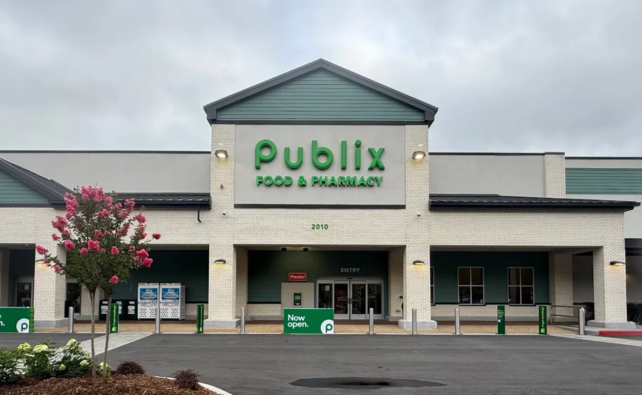 Publix VP to retire, three officers promoted