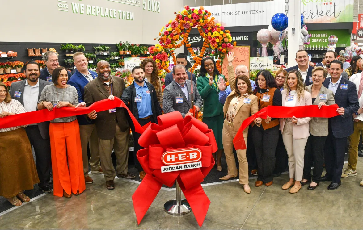 H-E-B opens Jordan Ranch store to serve Katy–Fulshear area