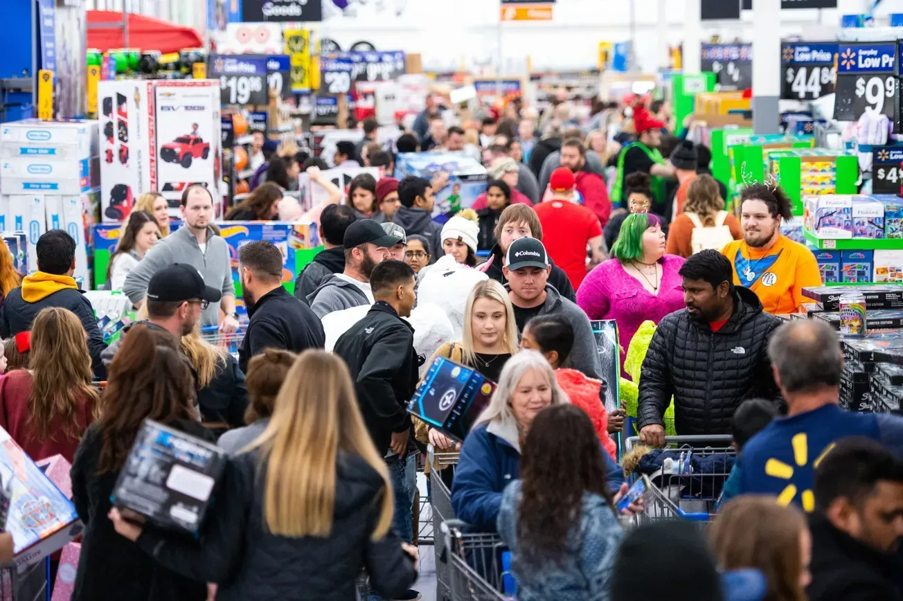 Retail sales rise in November as holiday spending stays on track with NRF's forecast