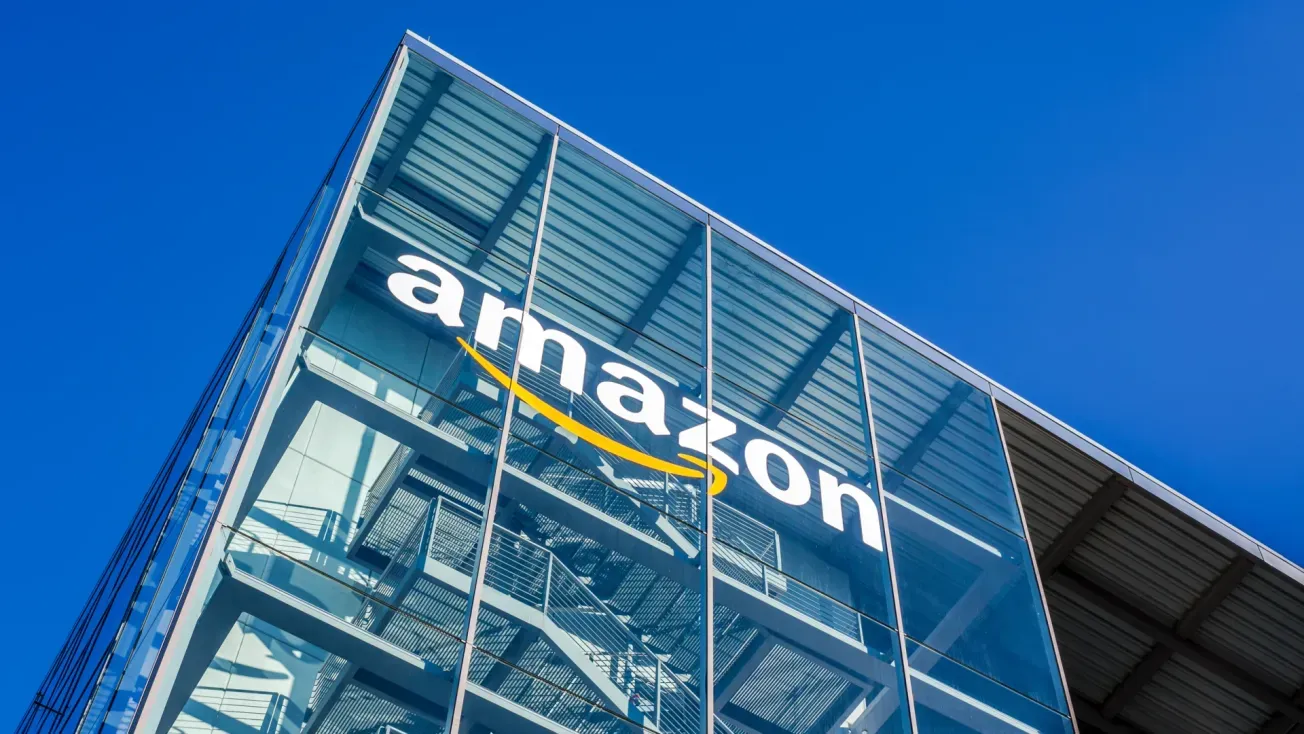 Amazon reports record revenue in fourth quarter