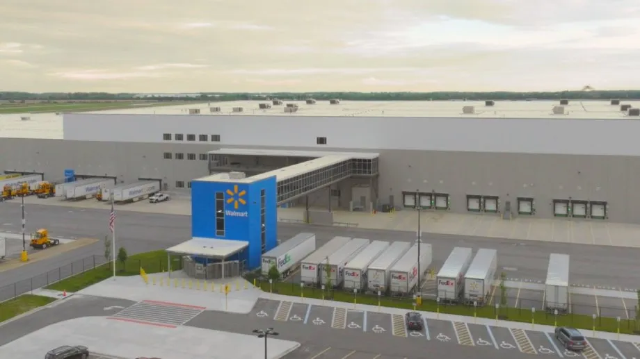 Walmart fulfillment center